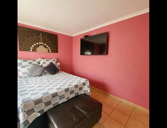 3 BEDROOM HOUSE FOR SALE IN AMANDASIG